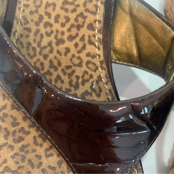 PAOLO chocolate brown patent wedge thong sandal with woven bottom size 11 - Picture 15 of 16